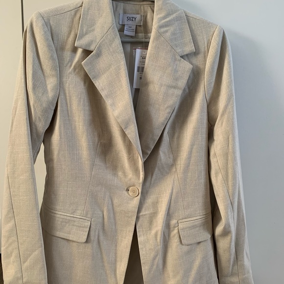 Linen look spring suit - Picture 1 of 2